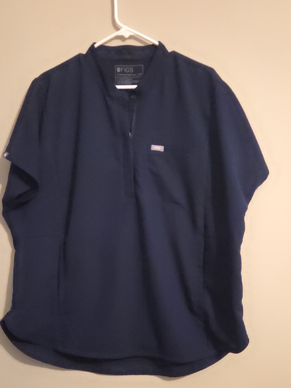 Montex Figs Scrub Top